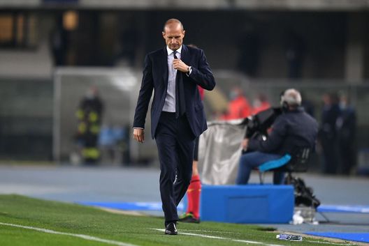 VERONA, ITALY - OCTOBER 30: Massimiliano Allegri head coach of Juventus reacts during the Serie A match between Hellas and Juventus at Stadio Marcantonio Bentegodi on October 30, 2021 in Verona, Italy. (Photo by Alessandro Sabattini/Getty Images) Supercoppa: l’Inter batte la Juve all’ultimo secondo dei supplementari!- immagine 2