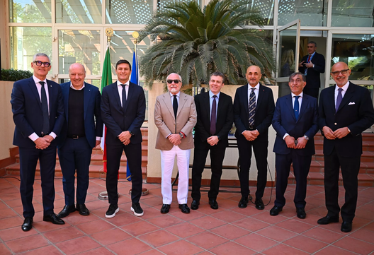 Napoli-Inter, le formazioni ufficiali: Acerbi al posto di Bastoni, c’è De Vrij dal 1′- immagine 2
