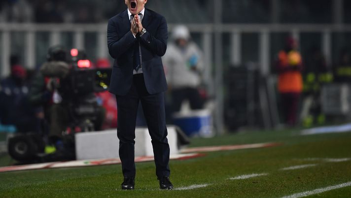 TURIN, ITALY - DECEMBER 26:  Empoli head coach Giuseppe Iachini reacts during the Serie A match between Torino FC and Empoli at Stadio Olimpico di Torino on December 26, 2018 in Turin, Italy.  (Photo by Valerio Pennicino/Getty Images)
