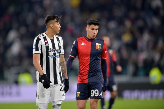 (Photo by Daniele Badolato - Juventus FC/Juventus FC via Getty Images) Genoa, la famiglia di Galdames sotto attacco sui social: “Il fratello ha scelto il Messico…”- immagine 2