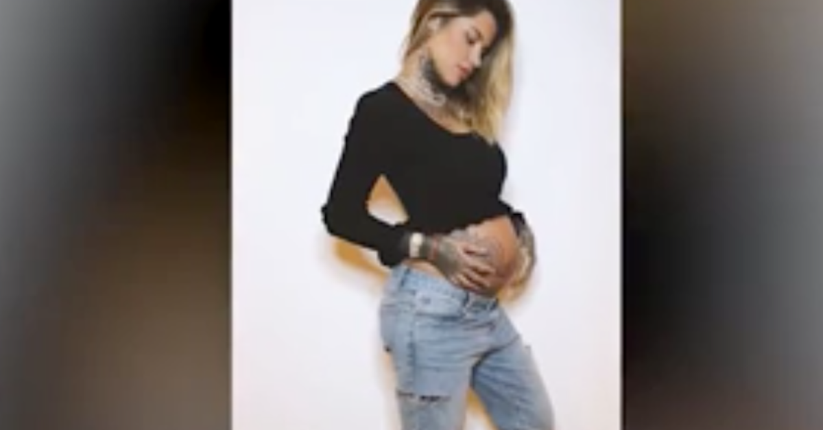 Zoe Cristofoli mamma da un mese: “Il tempo vola, vi amo tantissimo