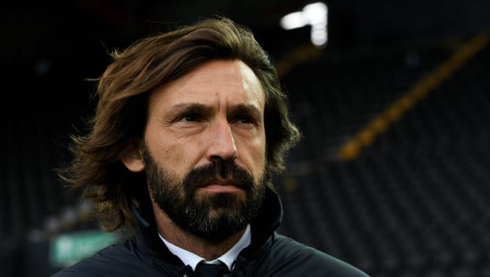 UDINE, ITALY - MAY 02: Andrea Pirlo, Head Coach of Juventus looks on prior to the Serie A match between Udinese Calcio and Juventus at Dacia Arena on May 02, 2021 in Udine, Italy. Sporting stadiums around Italy remain under strict restrictions due to the Coronavirus Pandemic as Government social distancing laws prohibit fans inside venues resulting in games being played behind closed doors. (Photo by Alessandro Sabattini/Getty Images) Sky: “Due nomi nella lista dello Spezia per sostituire Thiago Motta in estate” - immagine 1