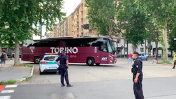 Video – Torino-Lazio, l’arrivo del pullman granata