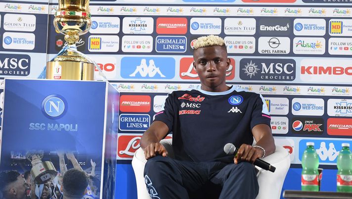 CASTEL DI SANGRO, ITALY - AUGUST 26:  Vìctor Osimhen speaks at a press conference during SSC Napoli Training Camp on August 26, 2020 in Castel di Sangro, Italy. (Photo by SSC NAPOLI/SSC NAPOLI via Getty Images)