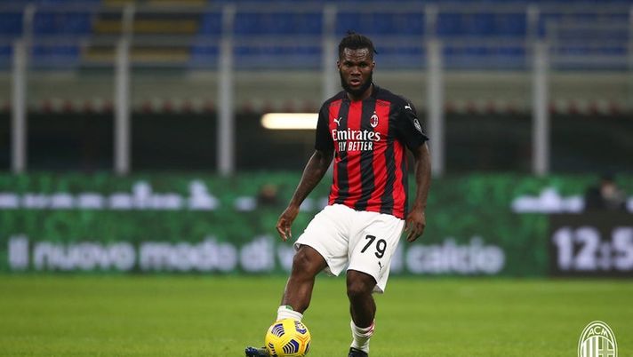Franck Kessié (centrocampista AC Milan), qui durante Milan-Udinese 1-1 (Serie A 2020-2021) | News (acmilan.com) Franck Kessié (centrocampista AC Milan), qui durante Milan-Udinese 1-1 (Serie A 2020-2021) | News (acmilan.com)