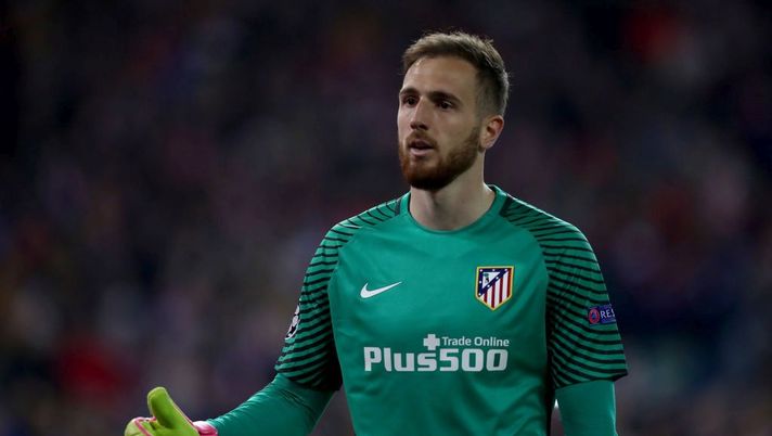MADRID, SPAIN - MARCH 15: Goalkeeper Jan Oblak of Atletico is seen during the UEFA Champions League Round of 16 second leg match between Club Atletico de Madrid and Bayer Leverkusen at Vicente Calderon Stadium on March 15, 2017 in Madrid, Spain.  (Photo by Lars Baron/Bongarts/Getty Images) 
