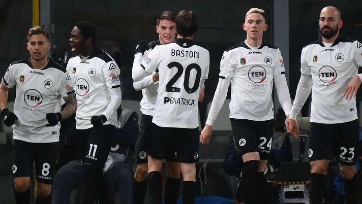 Spezia, nuova tegola: 7 positivi al Covid-19, stop ad attività sportiva  Spezia, nuova tegola: 7 positivi al Covid-19, stop ad attività sportiva