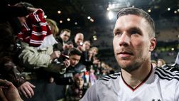 Germania, Podolski duro: “Squadra che non reagirebbe nemmeno a un incendio”