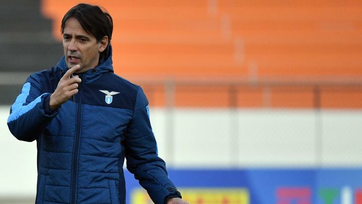 RIYADH, SAUDI ARABIA - DECEMBER 21: SS Lazio head coach Simone Inzaghi gestures during the training session at the Al Shabab stadium of Sunday's Italian Supercup match against Juventus on December 21, 2019 in Riyadh, Saudi Arabia. (Photo by Marco Rosi/Getty Images) RIYADH, SAUDI ARABIA - DECEMBER 21: SS Lazio head coach Simone Inzaghi gestures during the training session at the Al Shabab stadium of Sunday's Italian Supercup match against Juventus on December 21, 2019 in Riyadh, Saudi Arabia. (Photo by Marco Rosi/Getty Images)