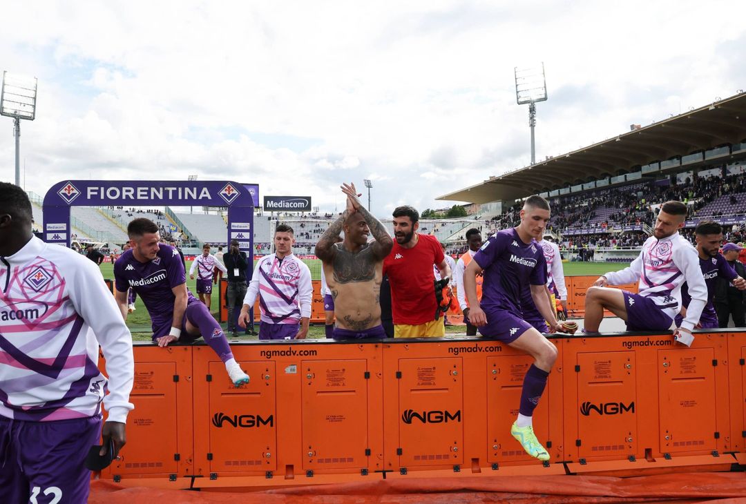 FOTO – La Fiorentina e la Curva Fiesole: che spettacolo! - immagine 5