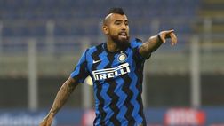 Vidal esulta per lo scudetto, Piquè lo stuzzica: “Quando vincerai la Champions?”