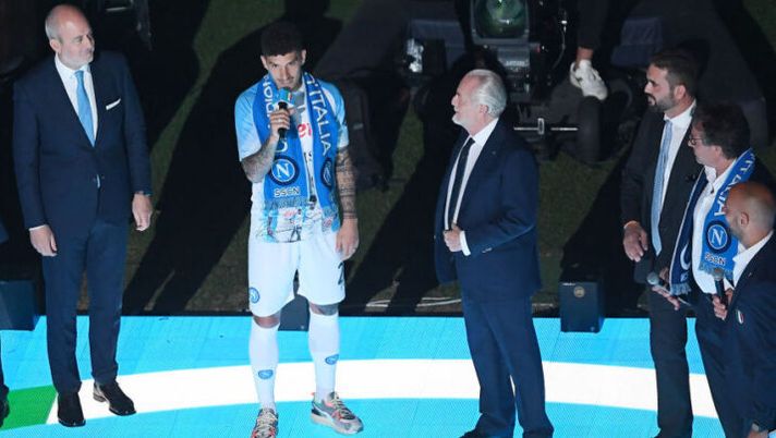 De Laurentiis: “Di Lorenzo ha già rinnovato! E ora altri, vediamo chi ama Napoli e chi vuole altri lidi” - immagine 1