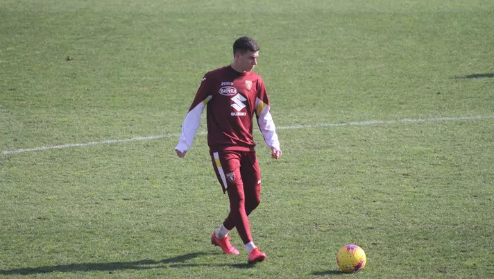 Baselli in allenamento al Filadelfia