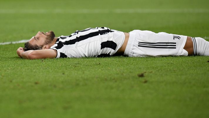 TURIN, ITALY - AUGUST 28: Manuel Locatelli of Juventus reacts during the Serie A match between Juventus and Empoli FC at Juventus Stadium on August 28, 2021 in Turin, Italy. (Photo by Giorgio Perottino/Getty Images) 