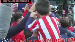 VIDEO / Accoglienza folle per l’arrivo dell’Atletico allo stadio. Arganzuela va in tilt