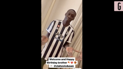 VIDEO Juventus, ecco Vlahovic! La presentazione tutta da ridere di….Khaby Lame