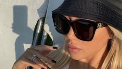 Wanda Nara si dà al polo: e intanto sfoggia un décolleté davvero mozzafiato