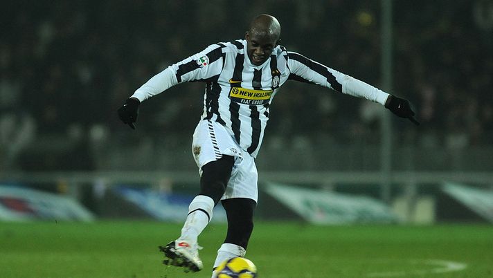 TURIN, ITALY - JANUARY 23: Mohamed Lamine Sissoko of Juventus FC in action during the Serie A match between Juventus FC and AS Roma at Olimpico Stadium on January 23, 2010 in Turin, Italy. (Photo by Valerio Pennicino/Getty Images) TURIN, ITALY - JANUARY 23: Mohamed Lamine Sissoko of Juventus FC in action during the Serie A match between Juventus FC and AS Roma at Olimpico Stadium on January 23, 2010 in Turin, Italy. (Photo by Valerio Pennicino/Getty Images)