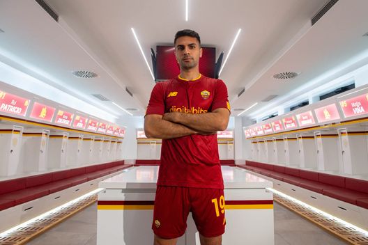 La Roma ha ufficializzato l'acquisto di Mehmet Zeki Çelik dal Lille | Calciomercato Serie A News (Getty Images) Mehmet Zeki Çelik AS Roma calciomercato