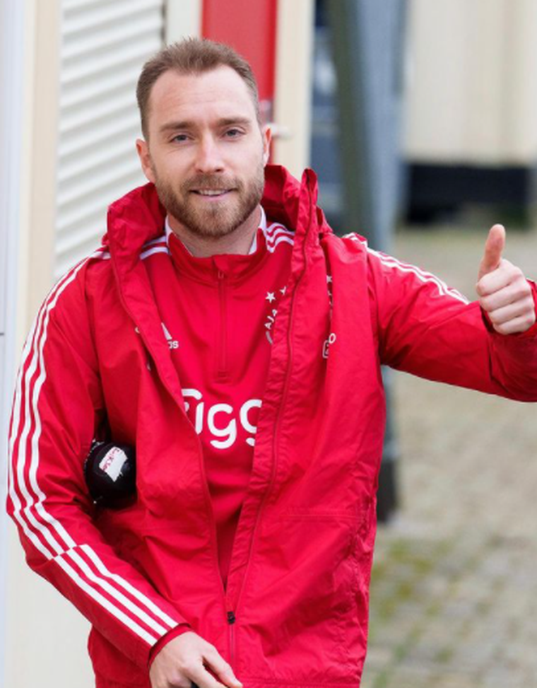 Al Brentford sono tutti pazzi per Eriksen: è boom di vendite della sua maglia- immagine 2