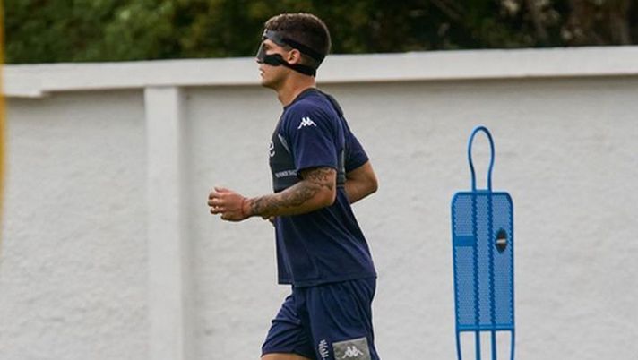 Satriano, ridotta infrazione al setto nasale: giocherà con una maschera protettiva - immagine 1