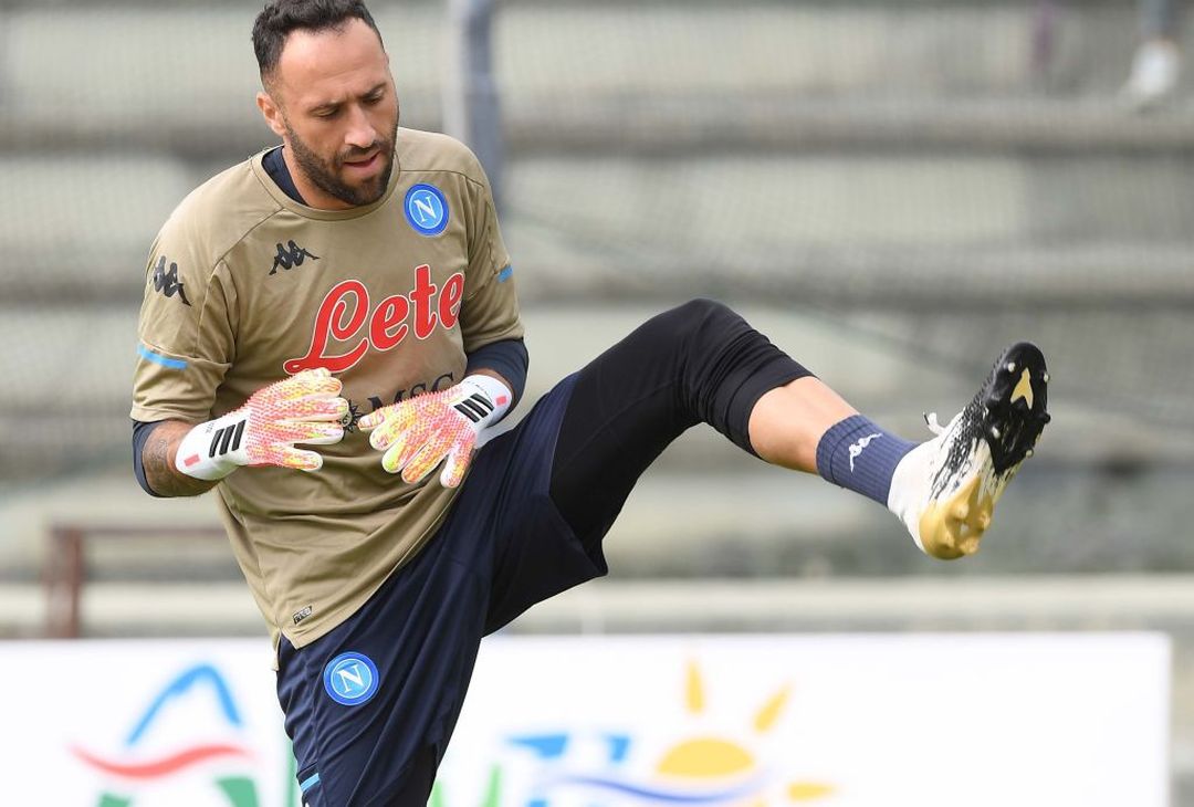  CASTEL DI SANGRO, ITALY - AUGUST 31: David Ospina of Napoli during SSC Napoli Training Camp on August 31, 2020 in Castel di Sangro, Italy. (Photo by SSC NAPOLI/SSC NAPOLI via Getty Images)  