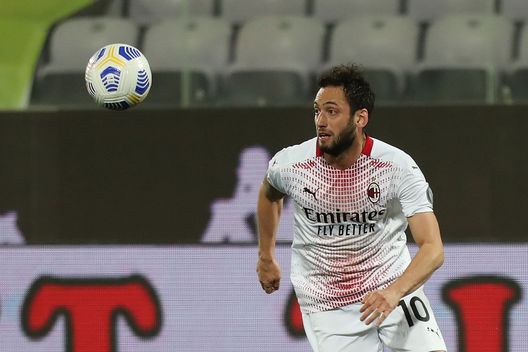 Hakan Calhanoglu Hakan Calhanoglu