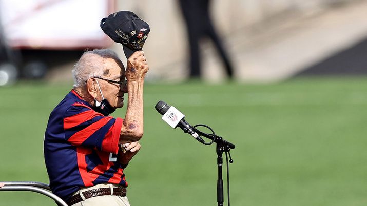 EAST HARTFORD, CONNECTICUT - JULY 05: "Harmonica Pete" DuPre salutes the fans after he performed the national anthem of the United States before the Send Off series match between the United States and Mexico at Pratt & Whitney Stadium at Rentschler Field on July 05, 2021 in East Hartford, Connecticut. (Photo by Elsa/Getty Images) EAST HARTFORD, CONNECTICUT - JULY 05: "Harmonica Pete" DuPre salutes the fans after he performed the national anthem of the United States before the Send Off series match between the United States and Mexico at Pratt & Whitney Stadium at Rentschler Field on July 05, 2021 in East Hartford, Connecticut. (Photo by Elsa/Getty Images)