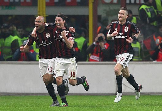  Alex festeggiato dopo il gol, Getty Images 