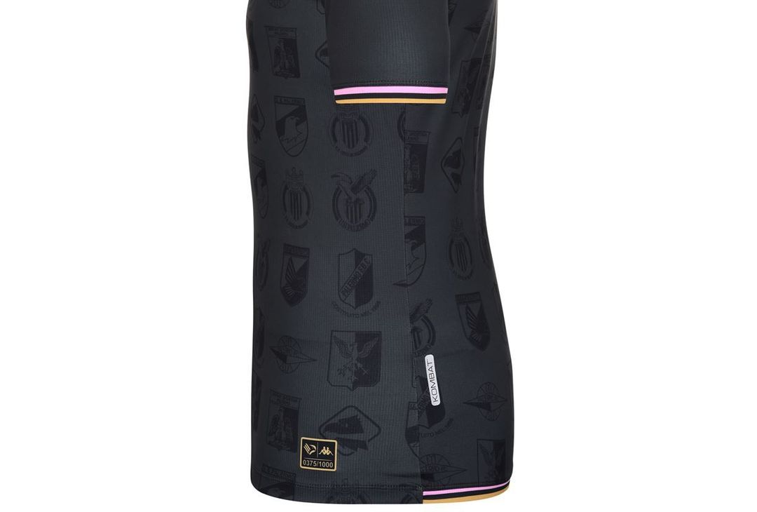 FOTO Palermo, maglia nera e oro con loghi storici: il nuovo special kit (Gallery) - immagine 9