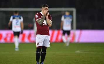  TURIN, ITALY - JANUARY 25: Vincenzo Millico of Torino FC looks dejected during the Serie A match between Torino FC and Atalanta BC at Stadio Olimpico di Torino on January 25, 2020 in Turin, Italy. (Photo by Valerio Pennicino/Getty Images)