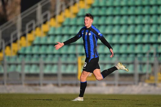 VIDEO / Testa, sinistro, destro: Inter, lo show di Esposito contro il Cagliari- immagine 2