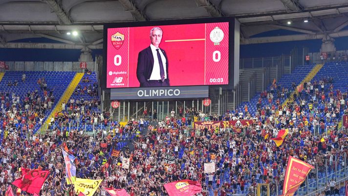 Roma, da domani alle 11 il via agli abbonamenti. Curve a 235 euro - immagine 1