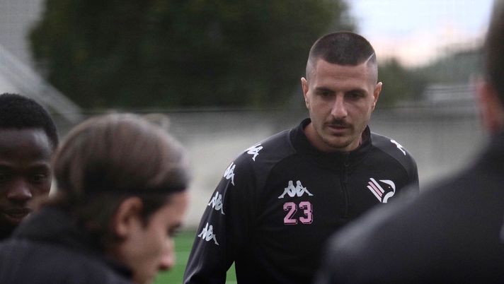 Monopoli-Juve Stabia 1-0: Fella batte Silipo nel confronto tra ex Palermo in Serie C  Monopoli-Juve Stabia 1-0: Fella batte Silipo nel confronto tra ex Palermo in Serie C - immagine 1