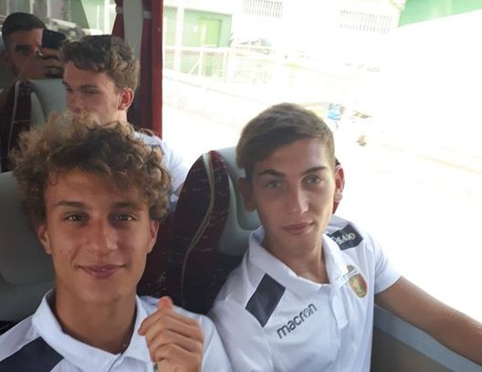 Giraudo sul pullman della Ternana, dietro Mennini e Mazzarani U (foto Umbriaon) Giraudo sul pullman della Ternana, dietro Mennini e Mazzarani U (foto Umbriaon)