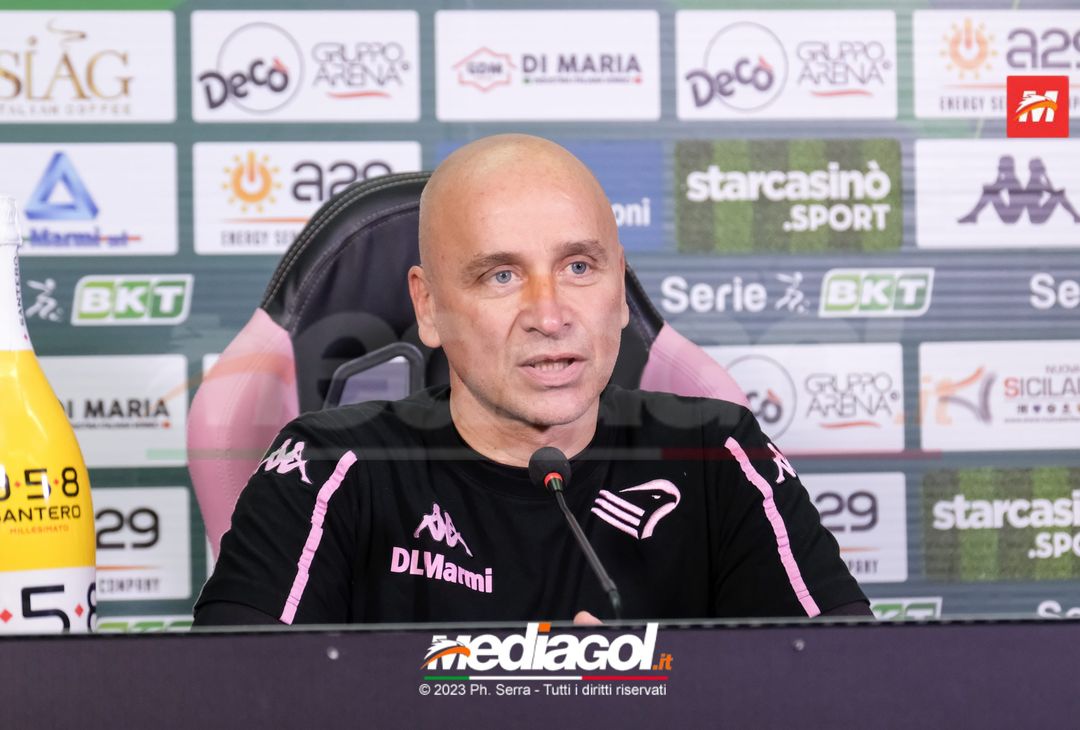 FOTO PALERMO, verso il Genoa: Eugenio Corini in conferenza stampa (GALLERY) - immagine 12