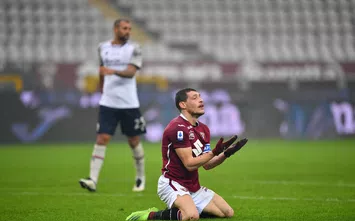 TURIN, ITALY - DECEMBER 20: Andrea Belotti of Torino reacts during the Serie A match between Torino FC and Bologna FC at Stadio Olimpico di Torino on December 20, 2020 in Turin, Italy. Sporting stadiums around Italy remain under strict restrictions due to the Coronavirus Pandemic as Government social distancing laws prohibit fans inside venues resulting in games being played behind closed doors. (Photo by Valerio Pennicino/Getty Images)