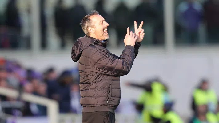 FLORENCE, ITALY - JANUARY 20: Marco Giampaolo manager of UC Sampdoria gestures during the Serie A match between ACF Fiorentina and UC Sampdoria at Stadio Artemio Franchi on January 20, 2019 in Florence, Italy.  (Photo by Gabriele Maltinti/Getty Images)