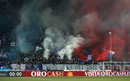 Tifosi del Brescia in notturna: sarà così anche contro il Napoli Tifosi del Brescia in notturna: sarà così anche contro il Napoli