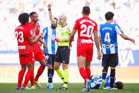 (Photo by Eric Alonso/Getty Images) Siviglia, ricorso respinto: Koundé non potrà giocare il derby contro il Betis- immagine 2