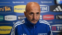 Spalletti in visita ad una scuola di Certaldo: donati sei computer portatili