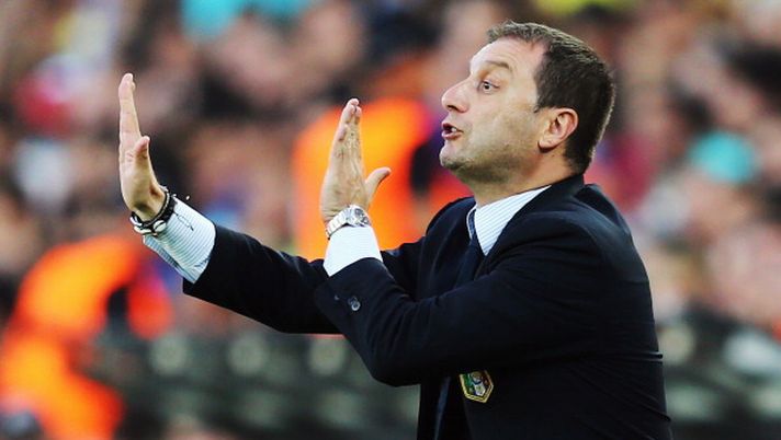 JERUSALEM, ISRAEL - JUNE 18: Head coach Devis Mangia of Italy gestures during the UEFA European U21 Championship final match between Italy and Spain at Teddy Stadium on June 18, 2013 in Jerusalem, Israel. (Photo by Alex Grimm/Getty Images) DEVIS MANGIA VIA DA MALTA