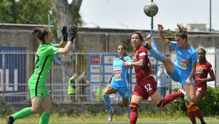 Napoli femminile salvezza raggiunta: il prossimo anno derby col Pomigliano 