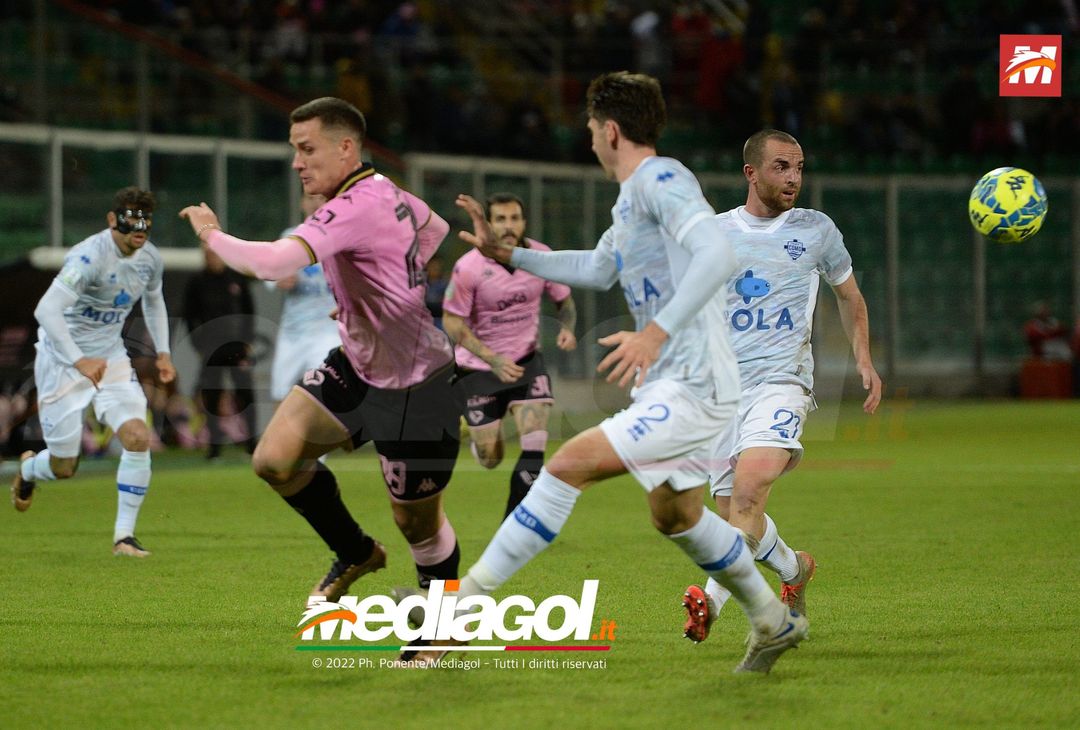 FOTO Palermo-Como 0-0, 16ª giornata Serie B 2022-2023 (Gallery) - immagine 35