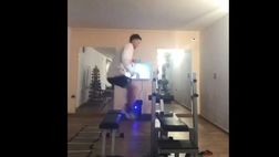 VIDEO / Benny Carbone, allenamento in palestra. Si tiene in forma anche per Inter Forever