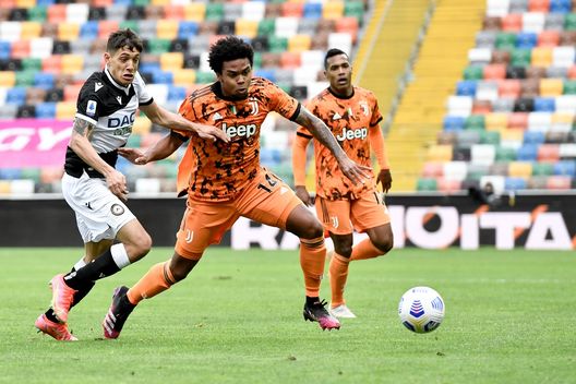 UDINE, ITALY - MAY 02: Juventus player Weston McKennie during the Serie A match between Udinese Calcio and Juventus at Dacia Arena on May 2, 2021 in Udine, Italy. (Photo by Daniele Badolato - Juventus FC/Juventus FC via Getty Images) UDINE, ITALY - MAY 02: Juventus player Weston McKennie during the Serie A match between Udinese Calcio and Juventus at Dacia Arena on May 2, 2021 in Udine, Italy. (Photo by Daniele Badolato - Juventus FC/Juventus FC via Getty Images)