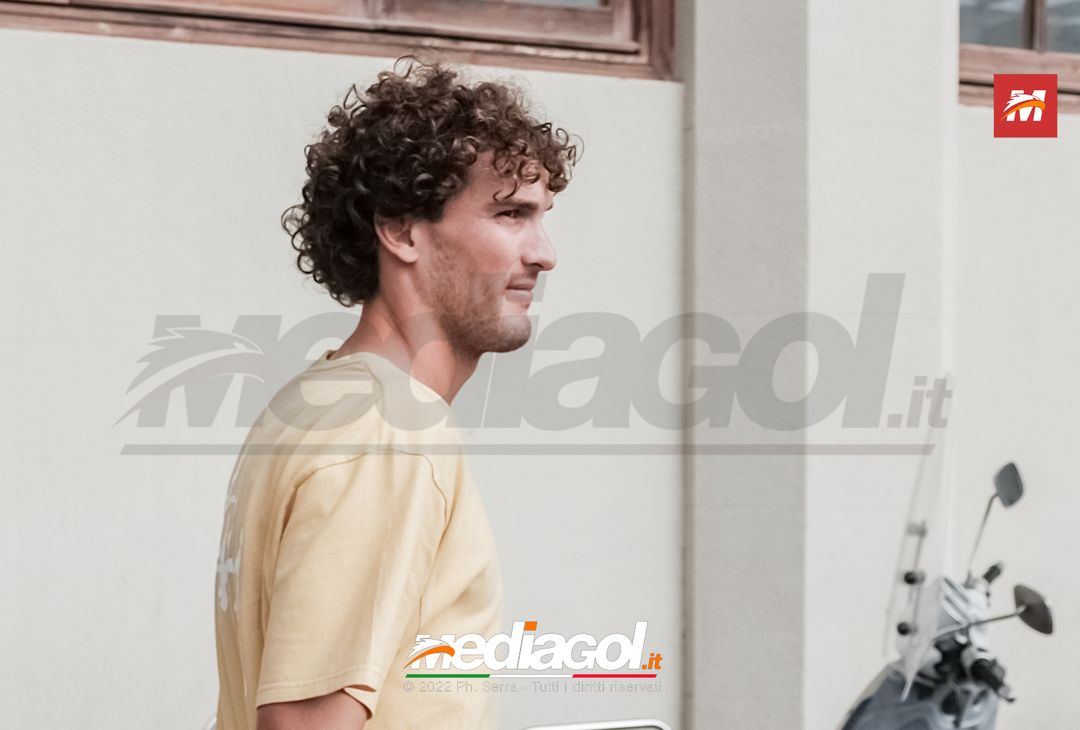 FOTO PALERMO, Luperini verso il Perugia: il saluto ai tifosi (Gallery) - immagine 6