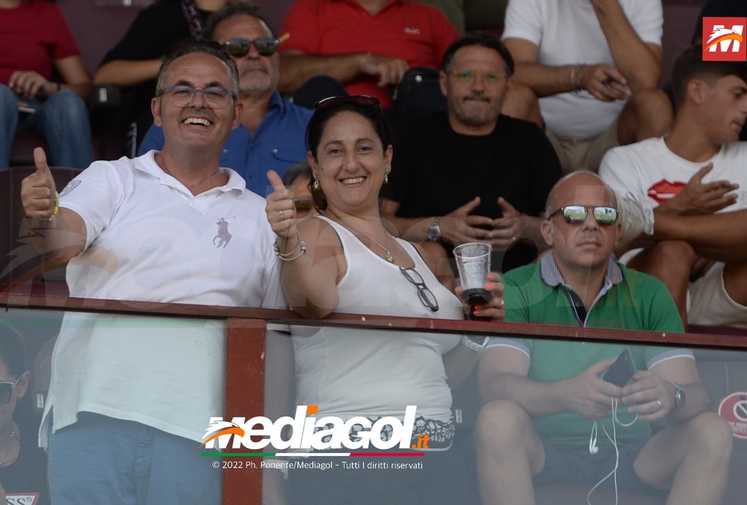 FOTOTIFO, Reggina-Palermo 3-0: i tifosi allo stadio “Oreste Granillo” (Gallery) - immagine 52