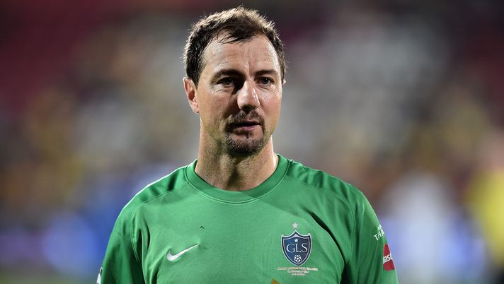 BANGKOK, THAILAND - DECEMBER 05: Jerzy Dudek of Team Cannavaro looks on during the Global Legends Series match, at the SCG Stadium on December 5, 2014 in Bangkok, Thailand. (Photo by Thananuwat Srirasant/Getty Images) BANGKOK, THAILAND - DECEMBER 05: Jerzy Dudek of Team Cannavaro looks on during the Global Legends Series match, at the SCG Stadium on December 5, 2014 in Bangkok, Thailand. (Photo by Thananuwat Srirasant/Getty Images)