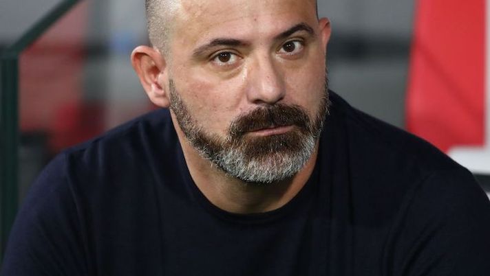 CREMONA, ITALY - OCTOBER 24: UC Sampdoria coach Dejan Stankovic looks on before the Serie A match between US Cremonese and UC Sampdoria at Stadio Giovanni Zini on October 24, 2022 in Cremona, Italy. (Photo by Marco Luzzani/Getty Images) Samp, Stankovic ha chiesto… suo figlio all’Inter: può essere il vice di Audero - immagine 1